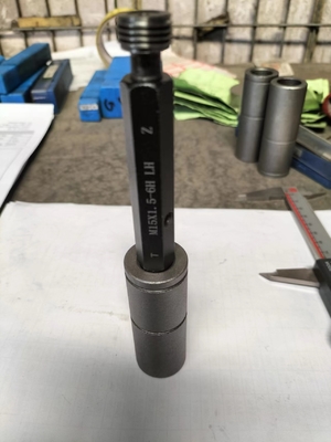 Υψηλής αντοχής στη τράβηξη Συναρμολογητής σιδηροτροχιάς Τύποι Συναρμολογητών Εύκολη εγκατάσταση για την ενίσχυση των ράβδων